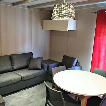 Les Framboiseilles Campsite 3*